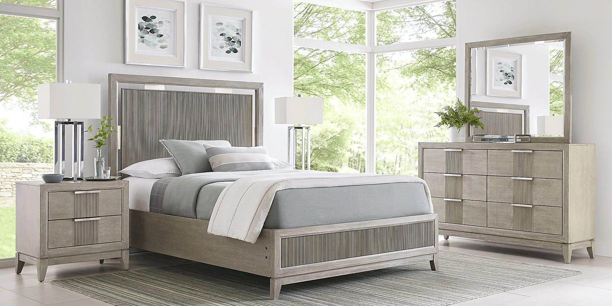 Room to go queen bedroom set discount