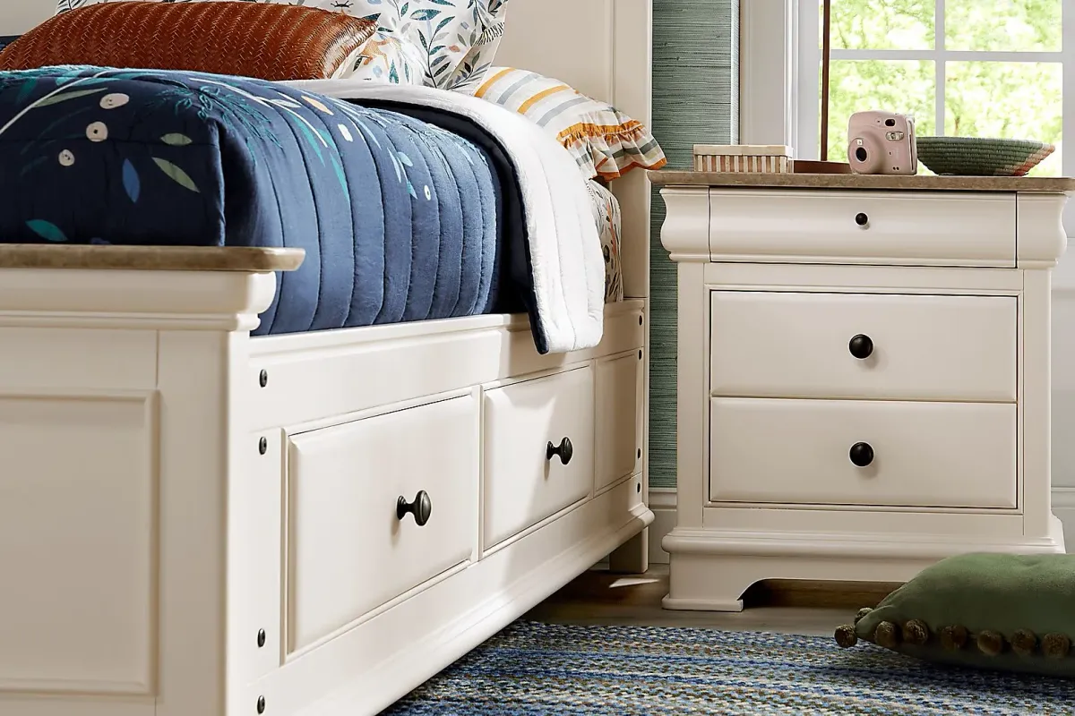 Kids Oberon Cream Nightstand