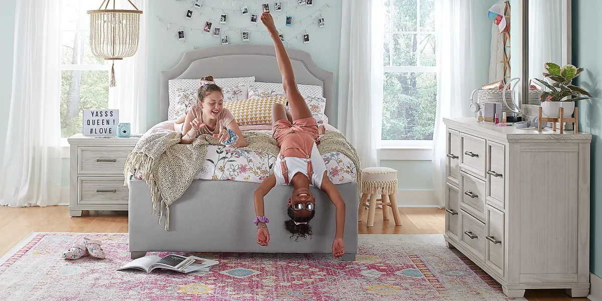 Kids Canyon Lake Ash Gray Bedroom with Dakotah Gray Twin Upholstered Bed