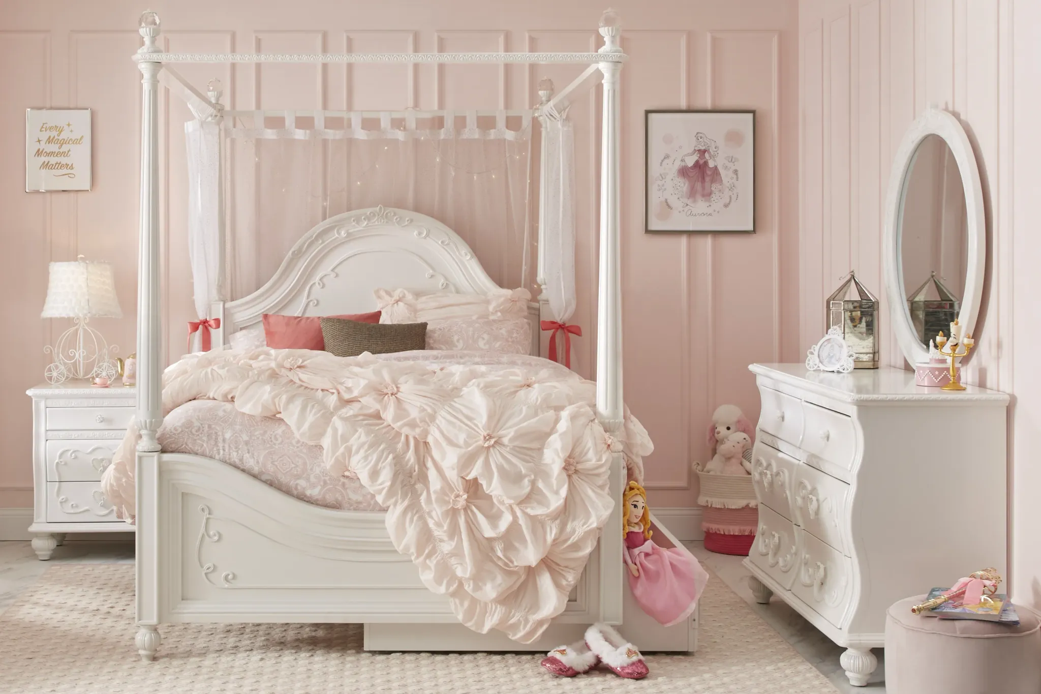 Disney Princess Sparkle White Full Canopy Bed Rooms To Go