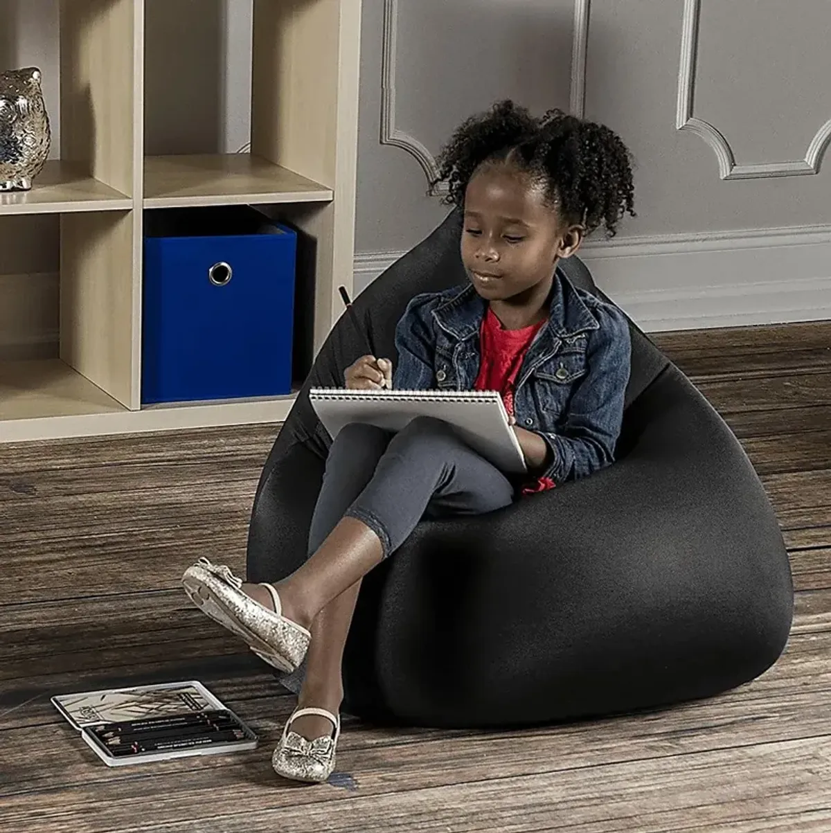 Kids Cloud Nest Small Black Bean Bag Ch