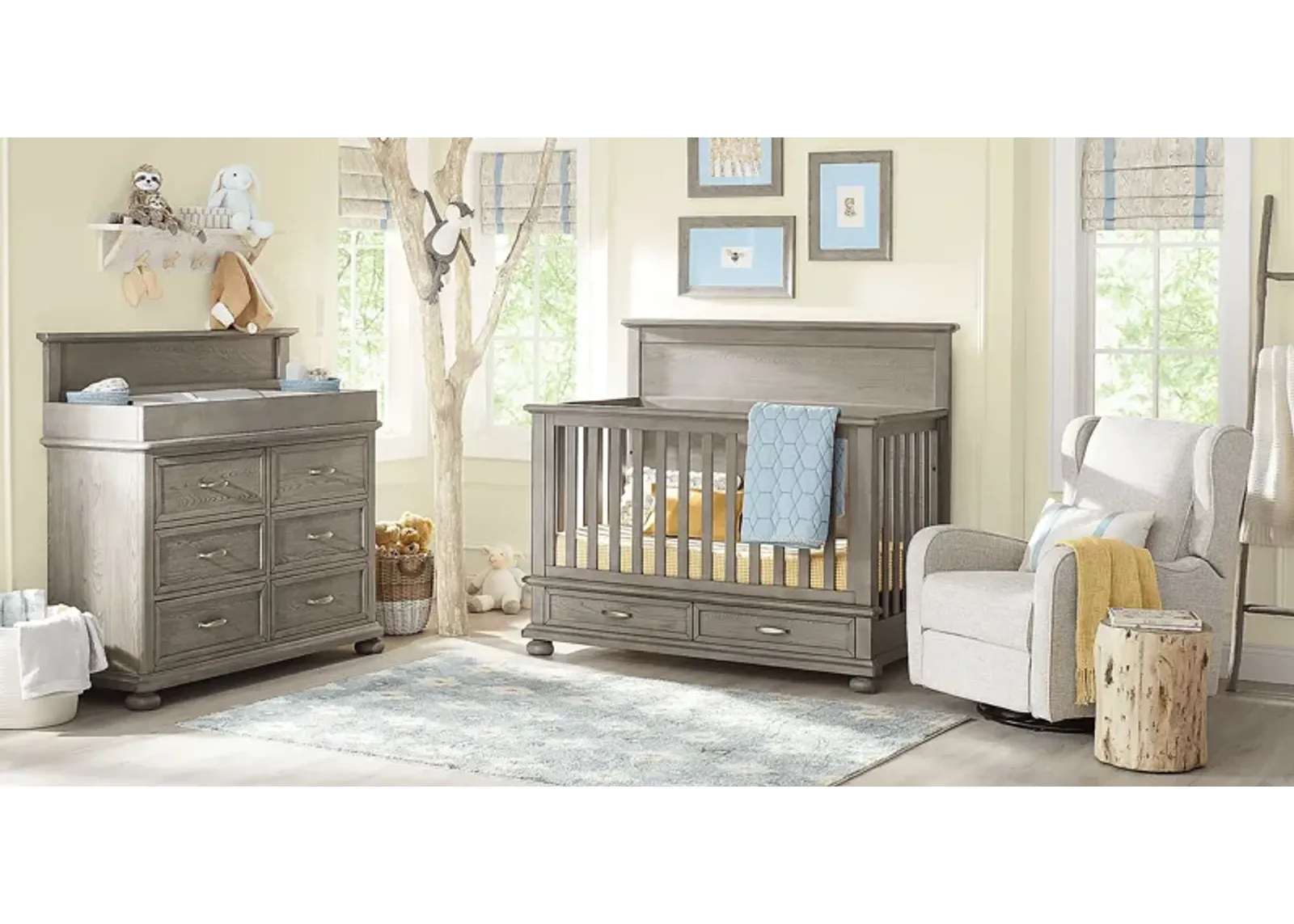 Kids Woodland Adventures Classic Gray 5 Pc Nursery with Toddler & Conversion Rails