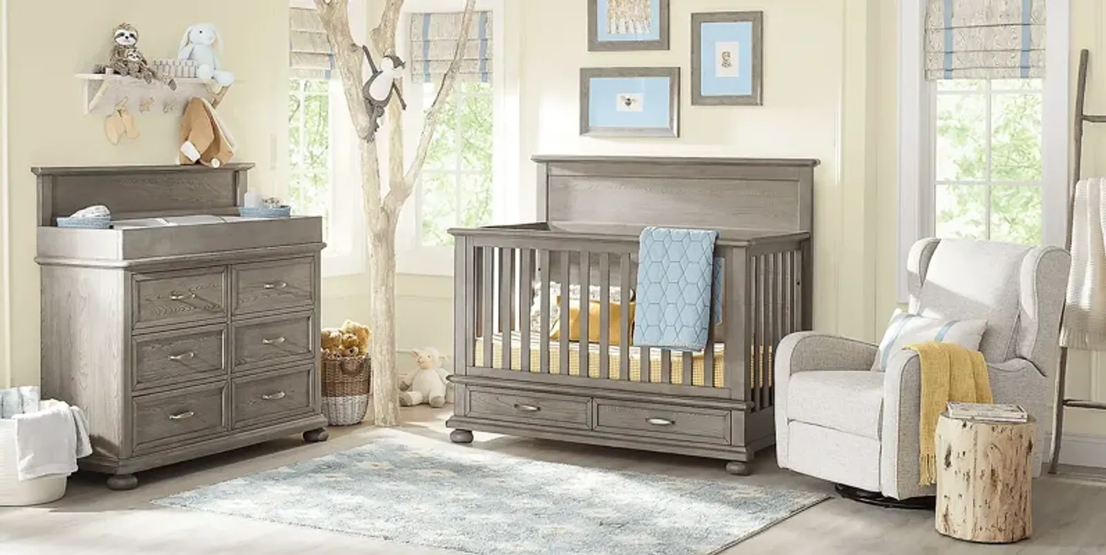 Kids Woodland Adventures Classic Gray 5 Pc Nursery with Toddler & Conversion Rails