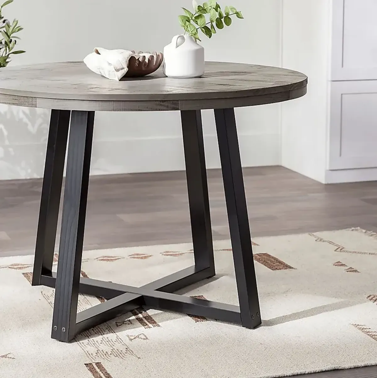 Verdenbruk Gray Dining Table