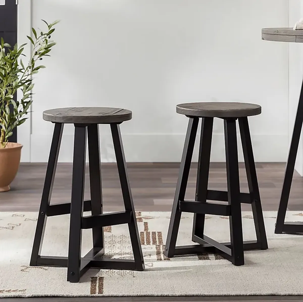 Verdenbruk Gray Counter Height Stool, set of 2