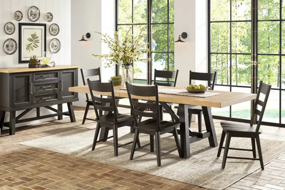 Chastain Park Black 7 Pc Dining Room