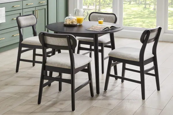 Watertown Black 5 Pc Round Dining Room with Upholstered Chairs