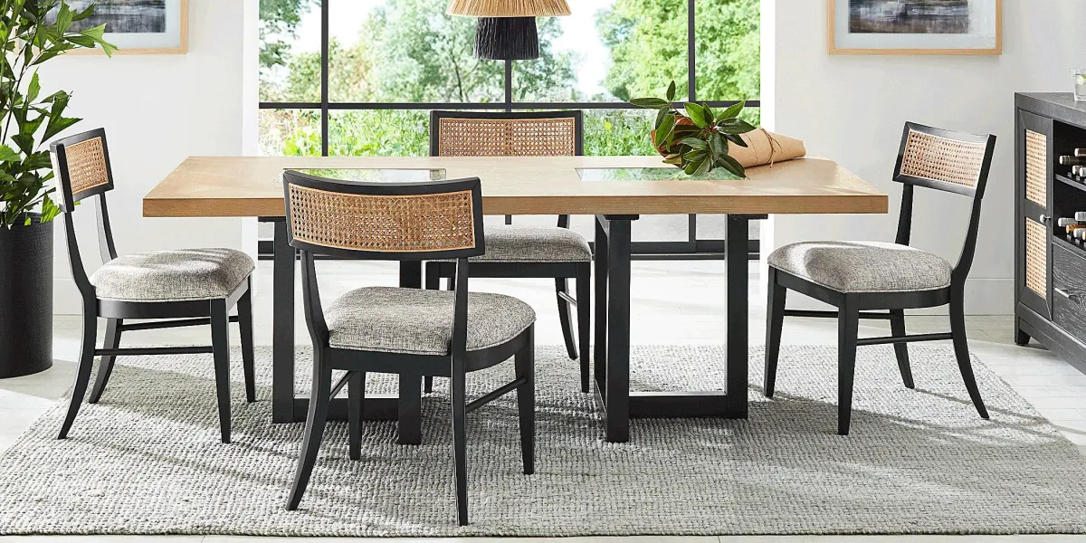 Hunter Springs Black Rectangle Dining Table