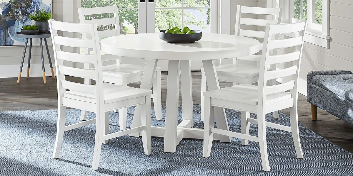 Acadia Hills White 5 Pc Dining Room with White Chairs