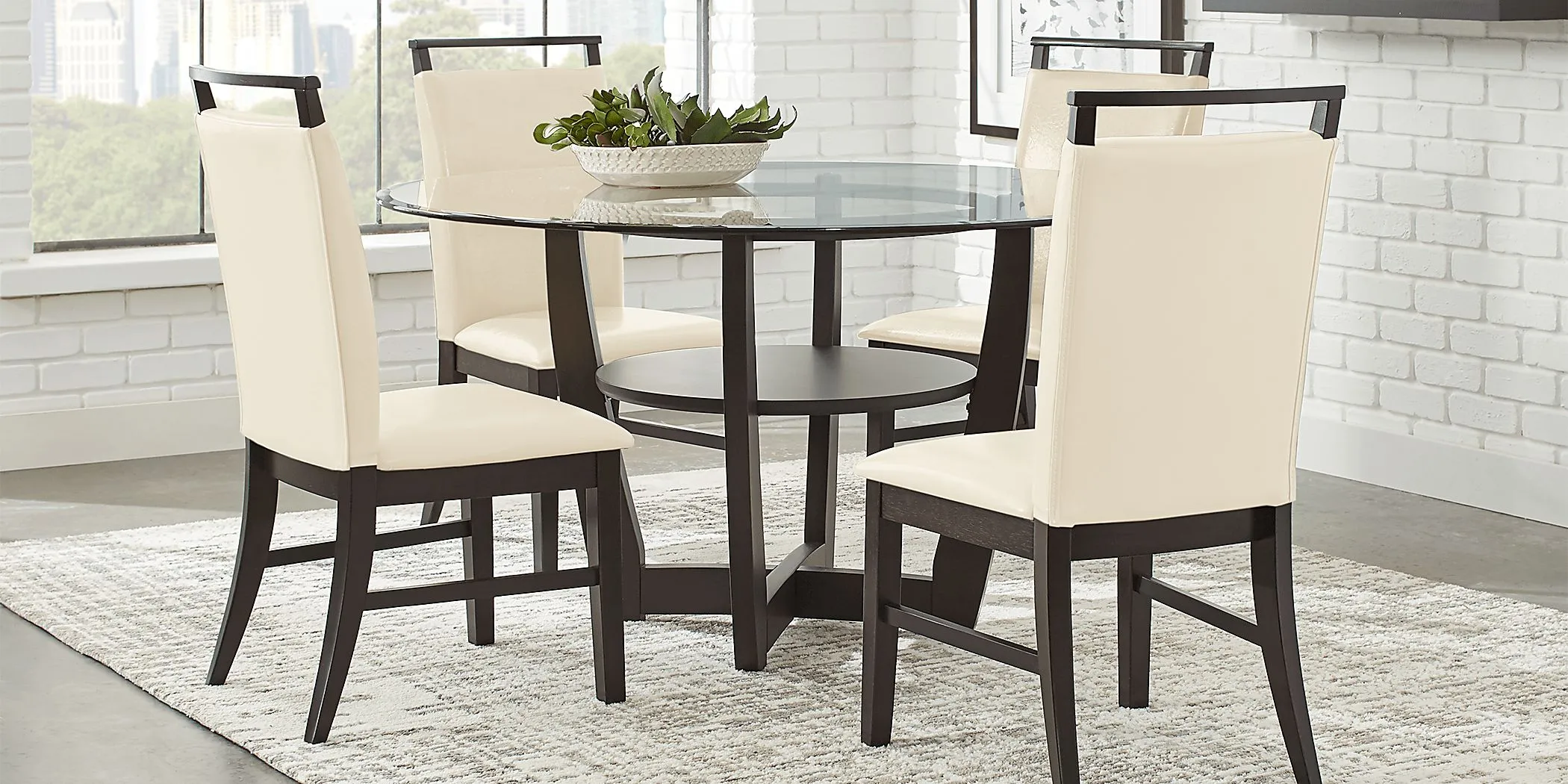 Calisi Brown 5 Pc Round Dining Room with Orange Chairs