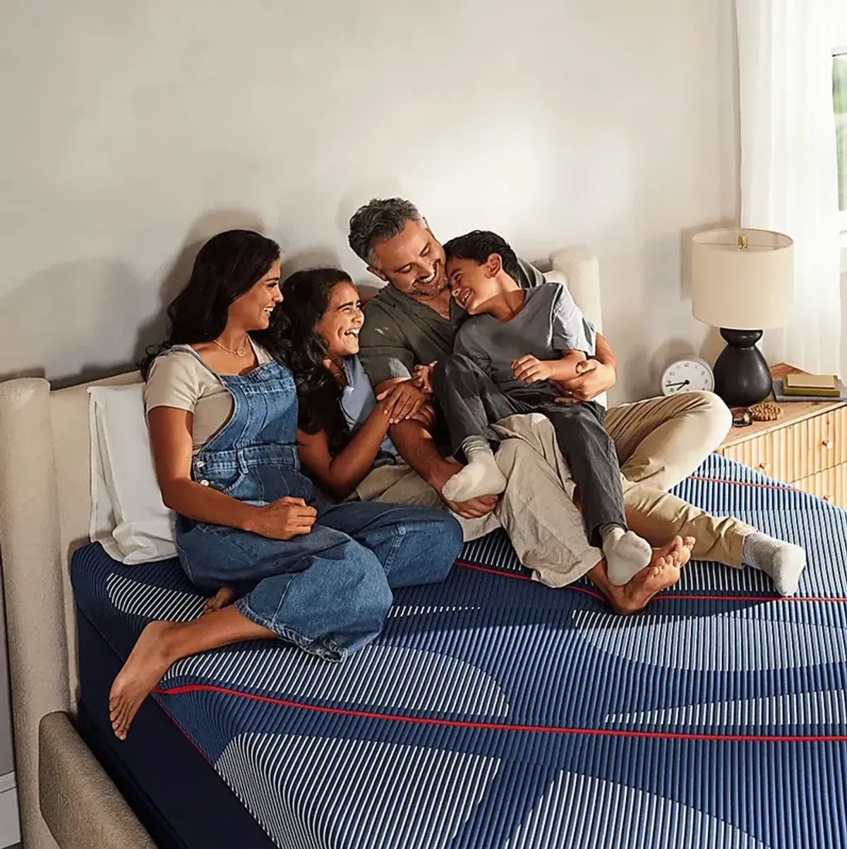Sealy Posturepedic Hybrid Albany II California King Mattress