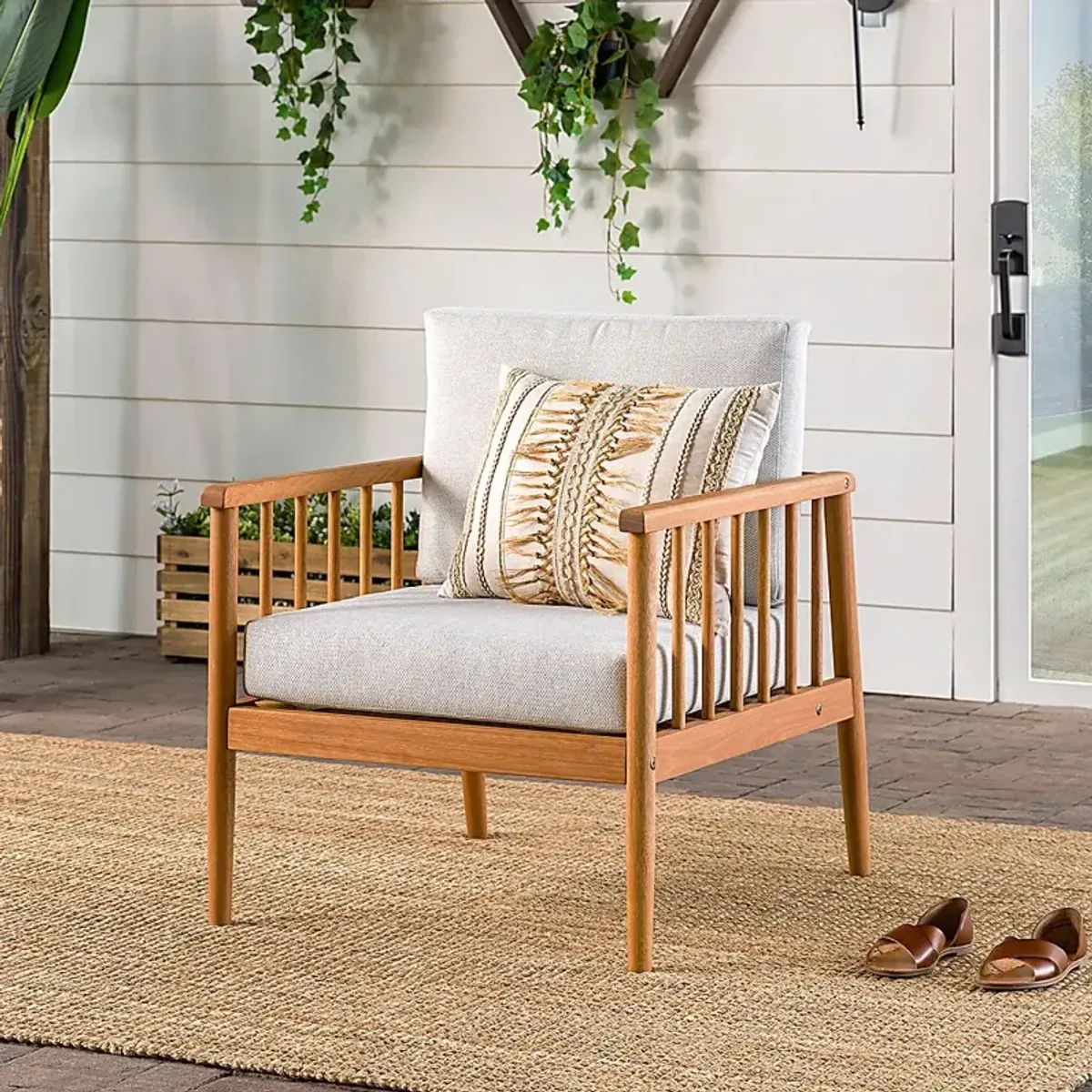 Outdoor Shellrich Coast Natural Accent Chair