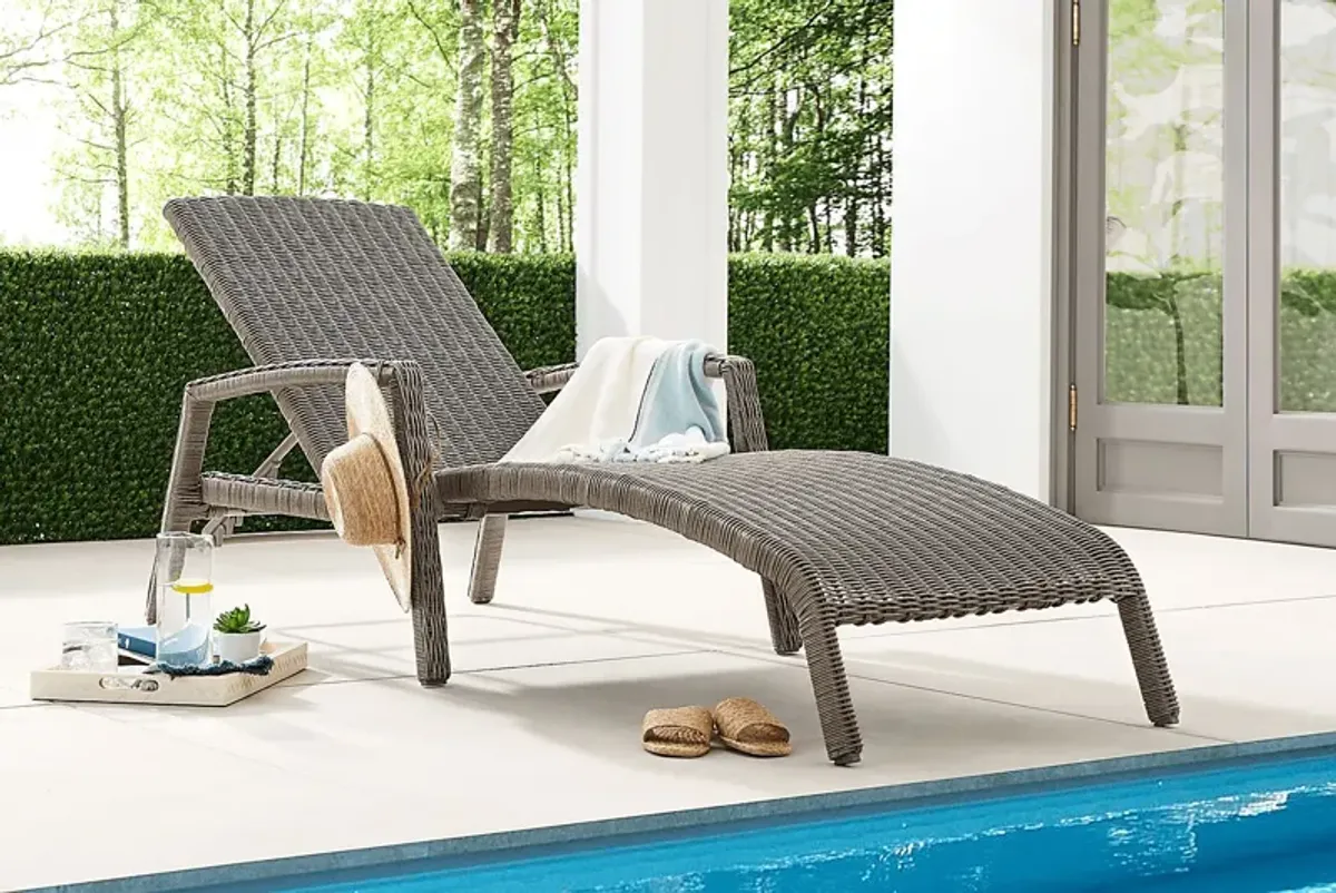 Forest Hills Gray Outdoor Chaise