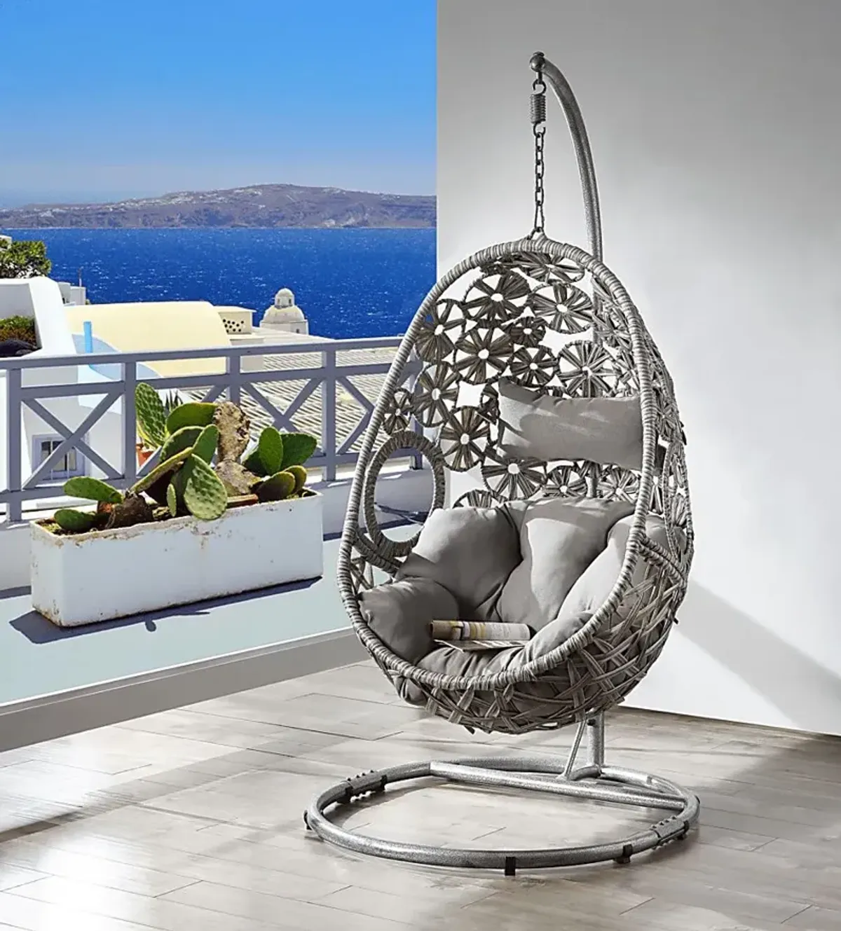 Outdoor Shayleen Light Gray Hanging Chair