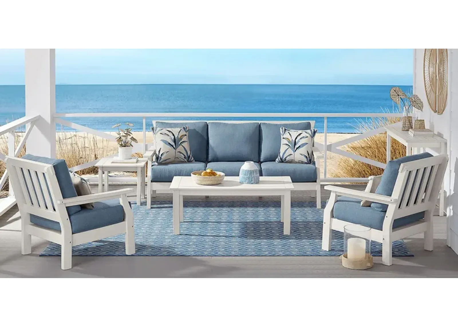 Eastlake White 4 Pc Outdoor Seating Set with Agean Cushions