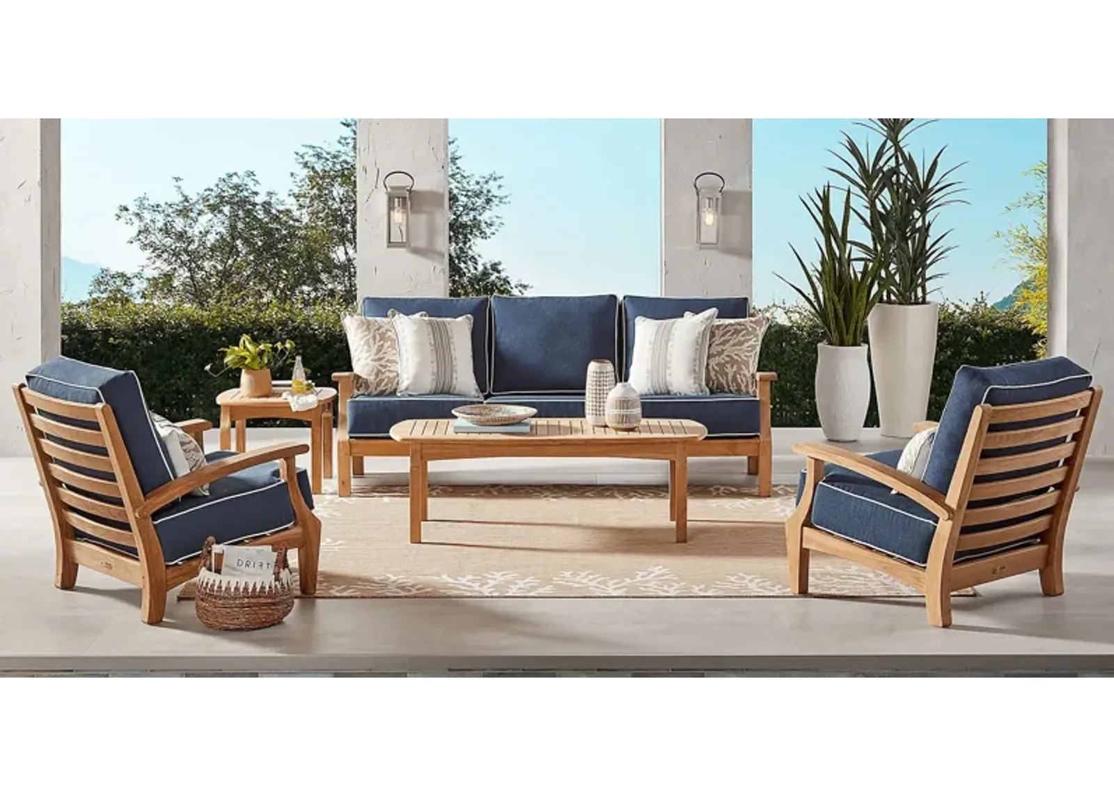 Pleasant Bay Teak 4 Pc Outdoor Seating Set with Indigo Cushions