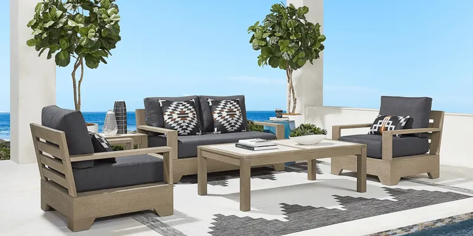 Lake Tahoe Gray 4 Pc Outdoor Loveseat Seating Set with Charcoal Cushions