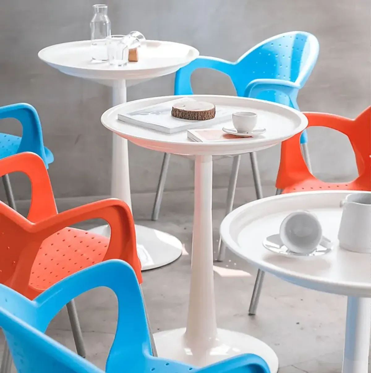 Lagoon Sprout White Adjustable Outdoor Side Table