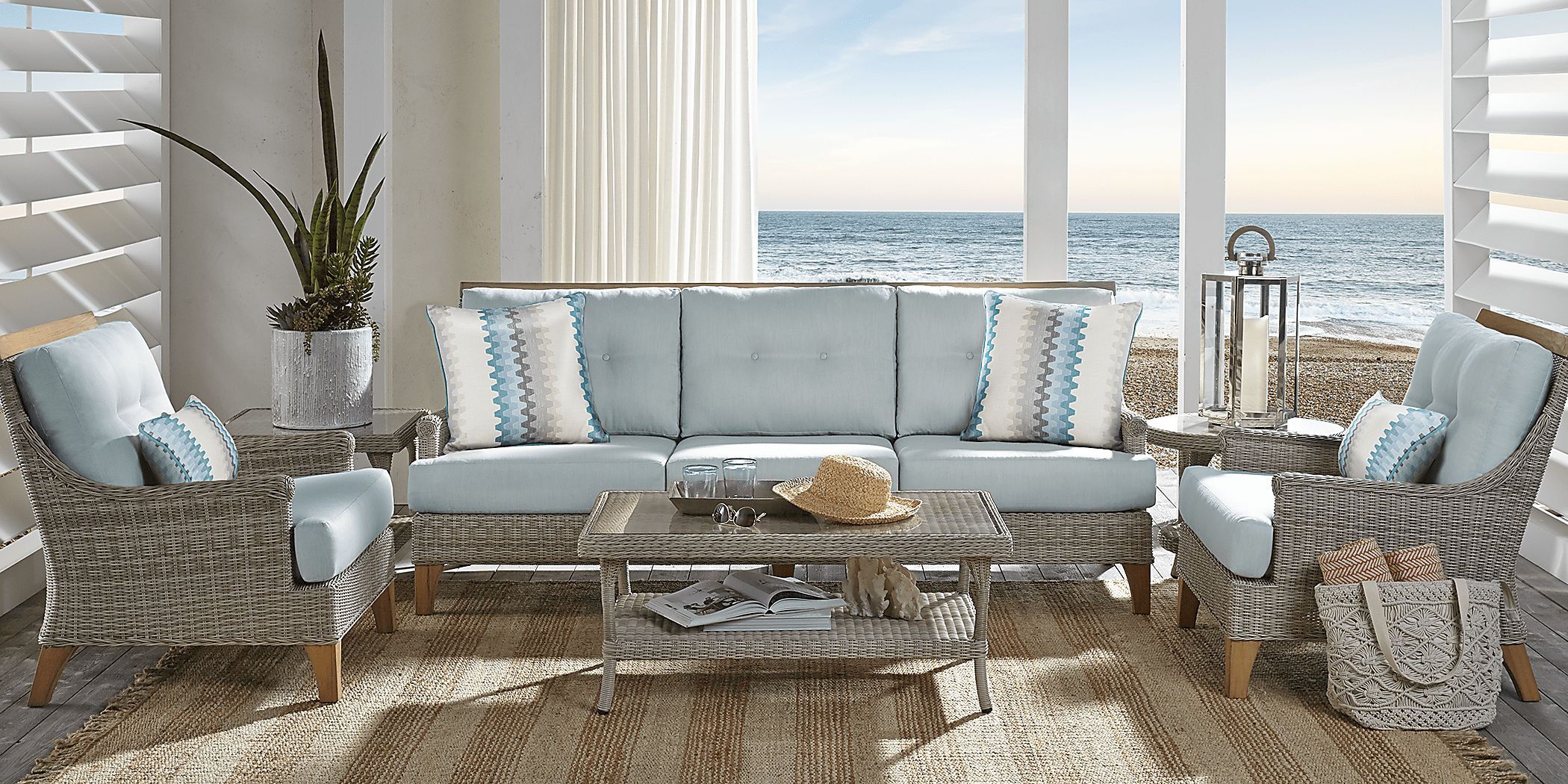 Hamptons Cove Gray Outdoor Chair with Mist Cushions