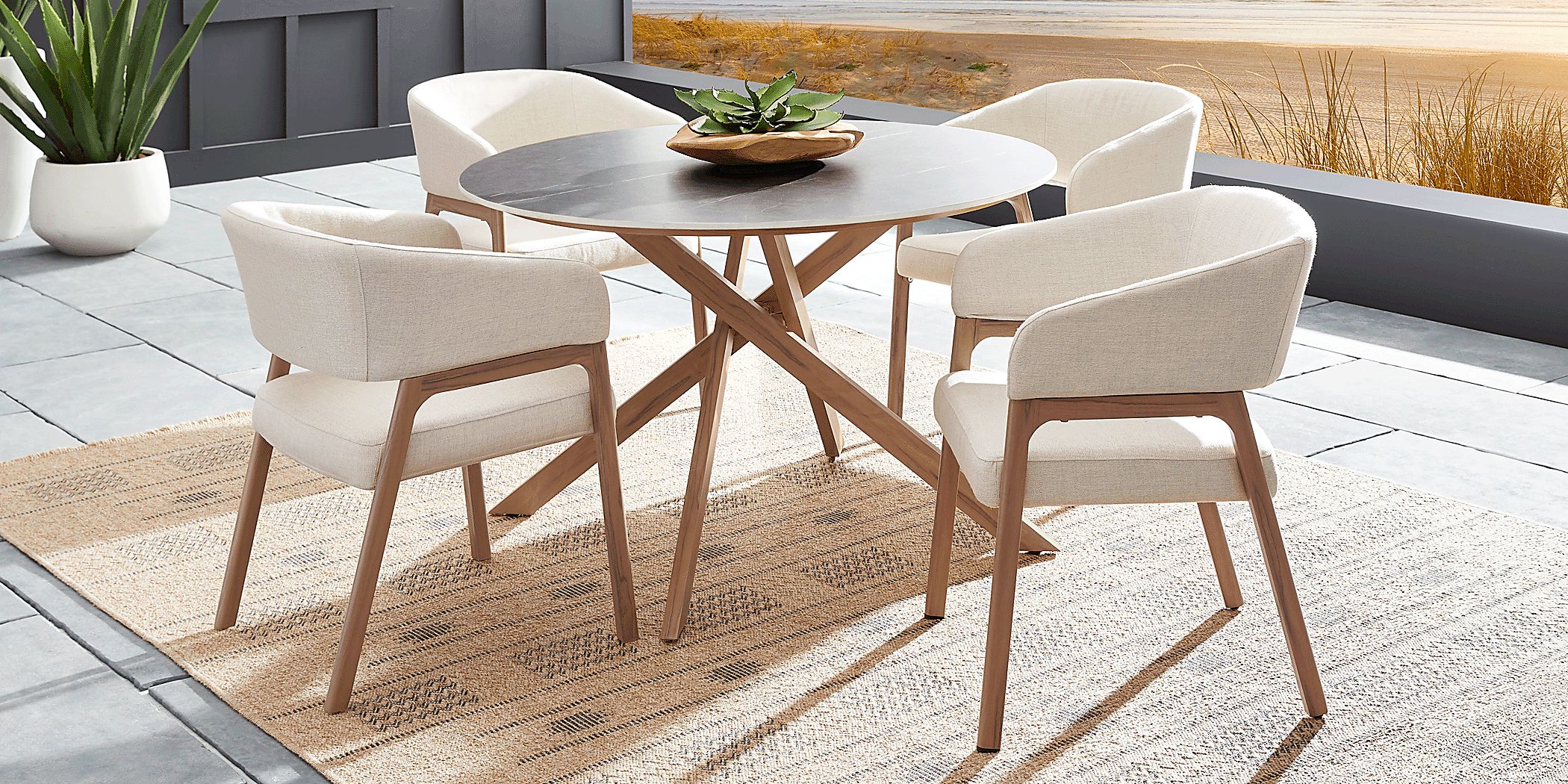 Logen Natural 5 Pc Round Outdoor Dining Set