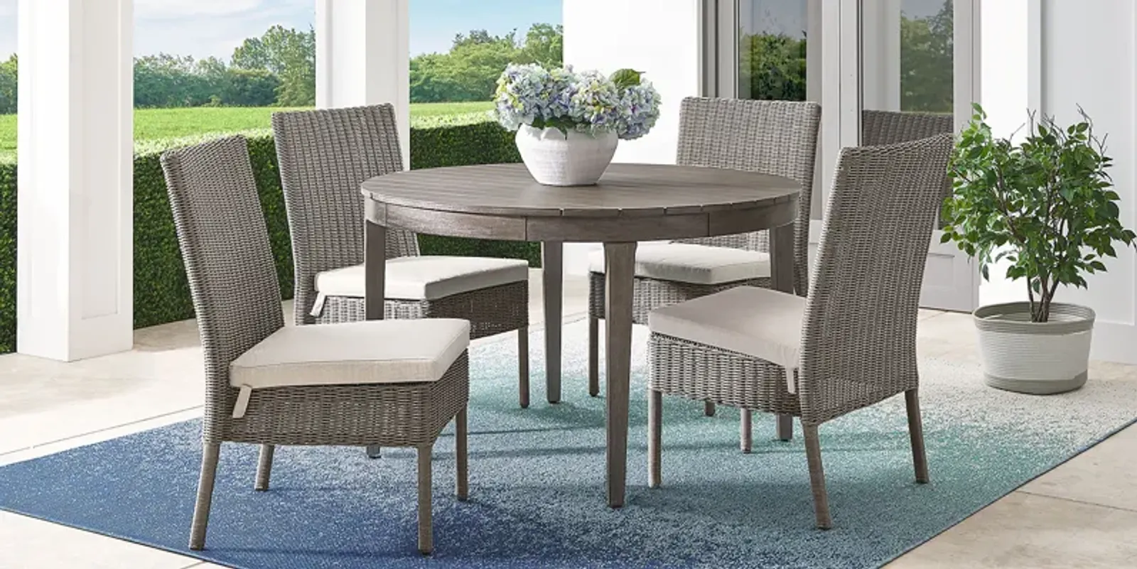 Forest Hills Gray 5 Pc Round Wood Outdoor Dining Set