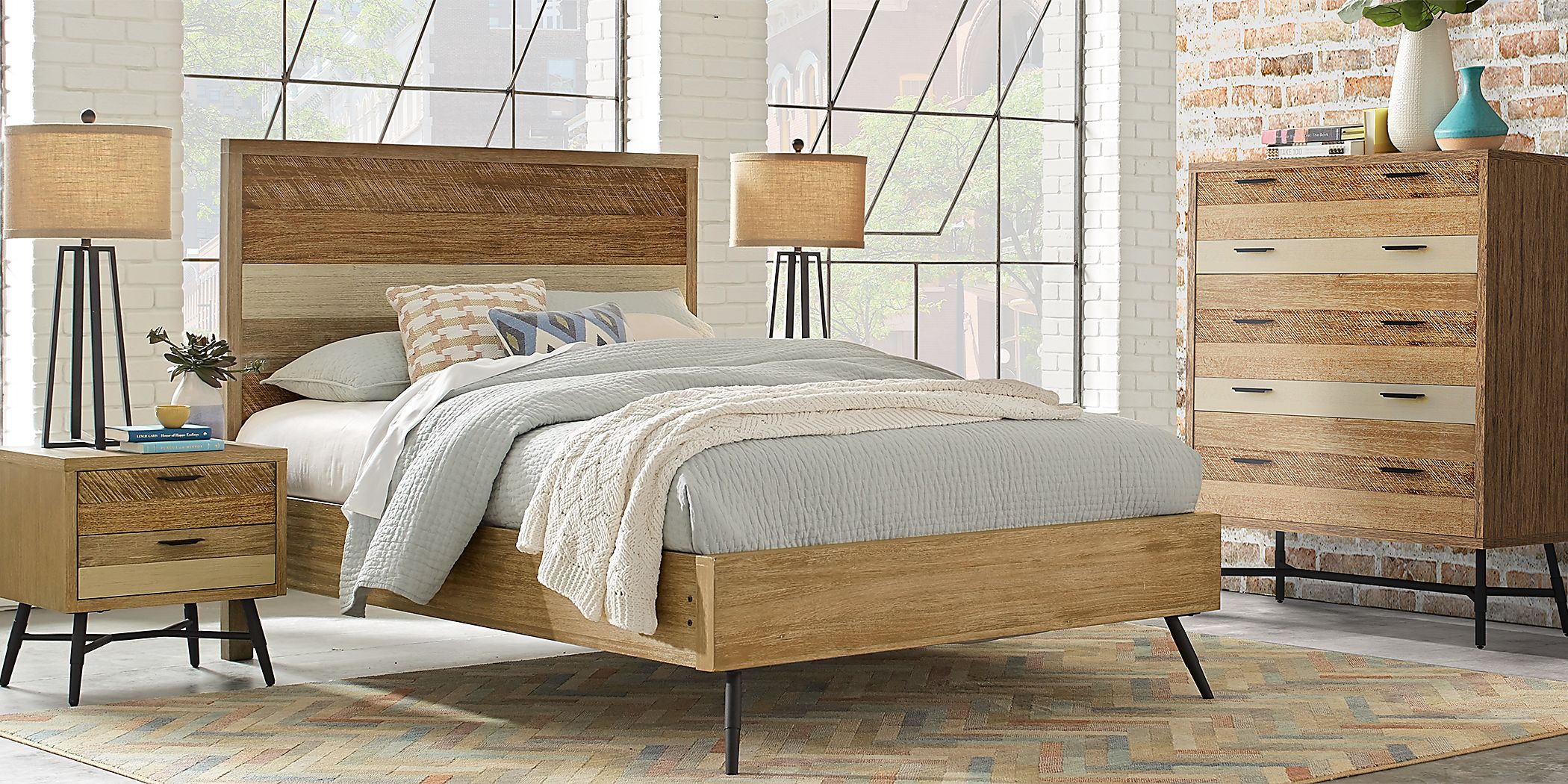 Midtown Loft Natural 5 Pc Queen Panel Bedroom