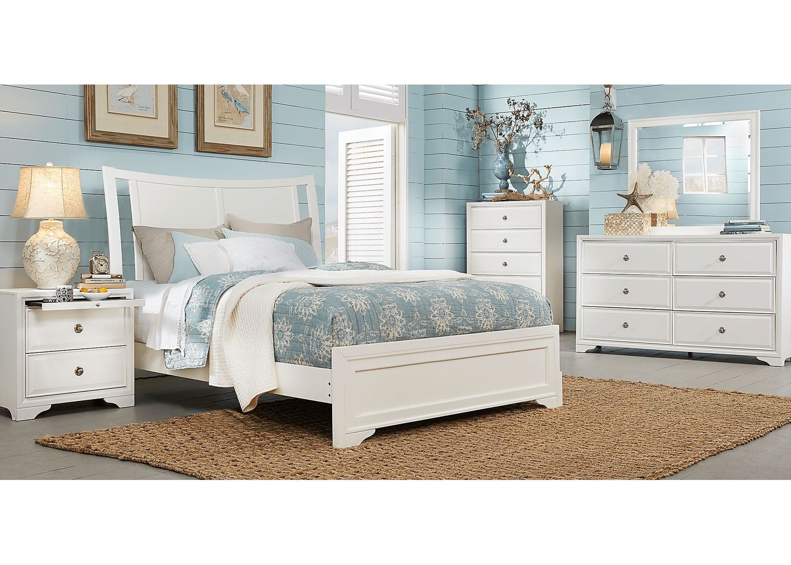 Belcourt White 5 Pc Queen Curved Sleigh Bedroom