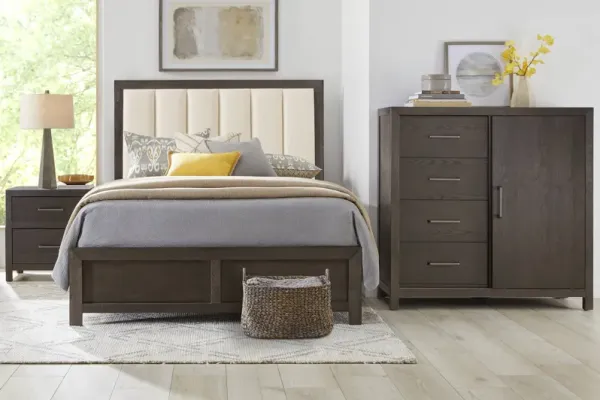 Woodley Dark Brown 5 Pc Queen Upholstered Bedroom