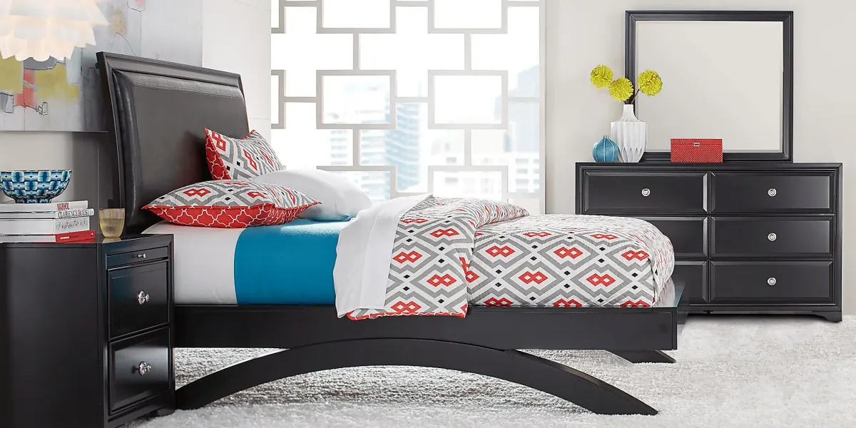 Belcourt Black 3 Pc Queen Upholstered Sleigh Arch Bed