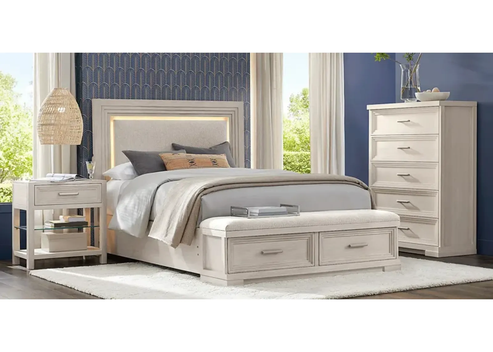 Royal Park Ivory 5 Pc King Storage Bedroom