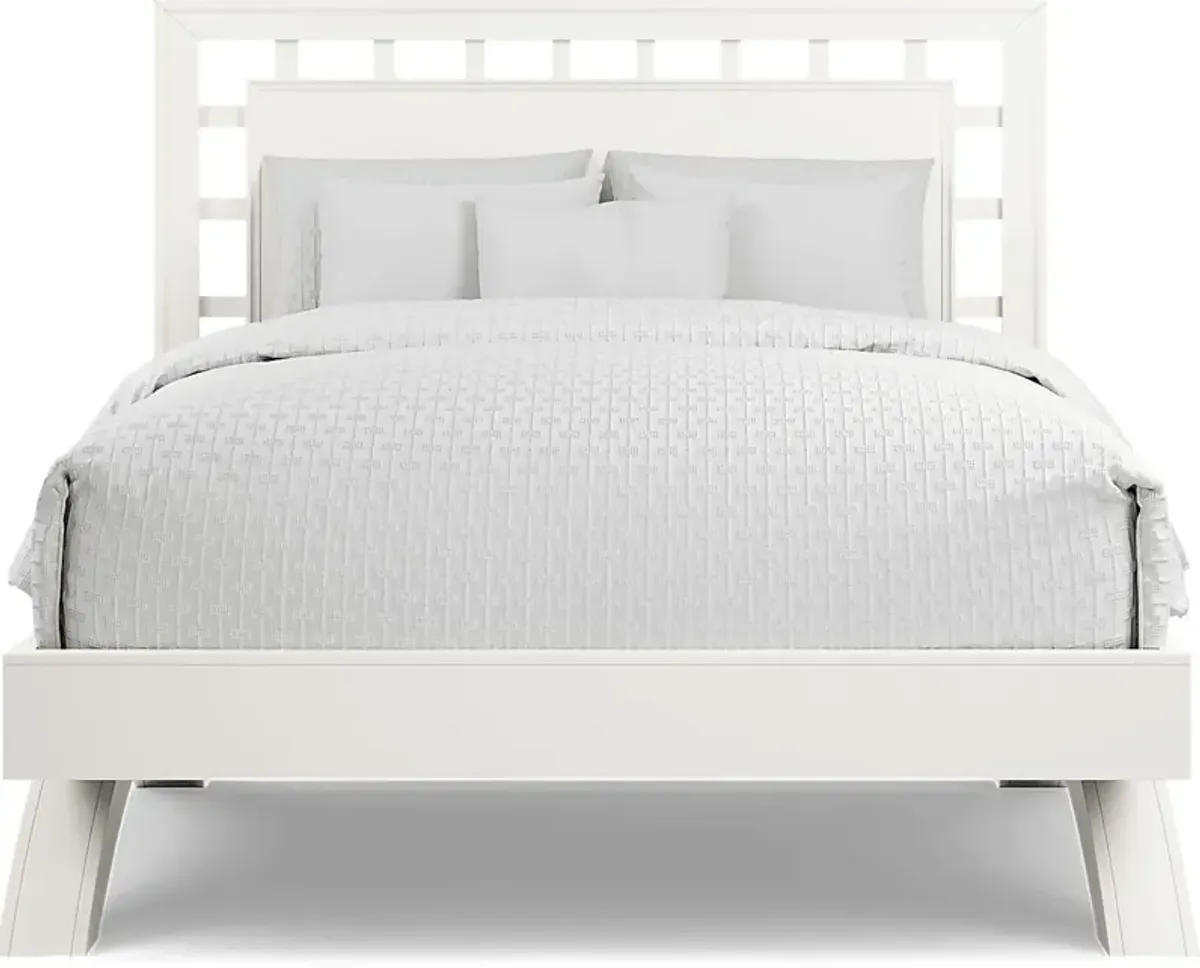 Belcourt White 3 Pc Queen Lattice Arch Bed