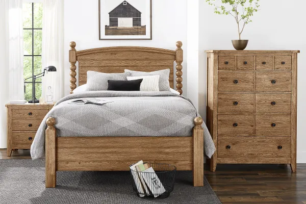 Hargrove Light Oak 5 Pc King Post Bedroom
