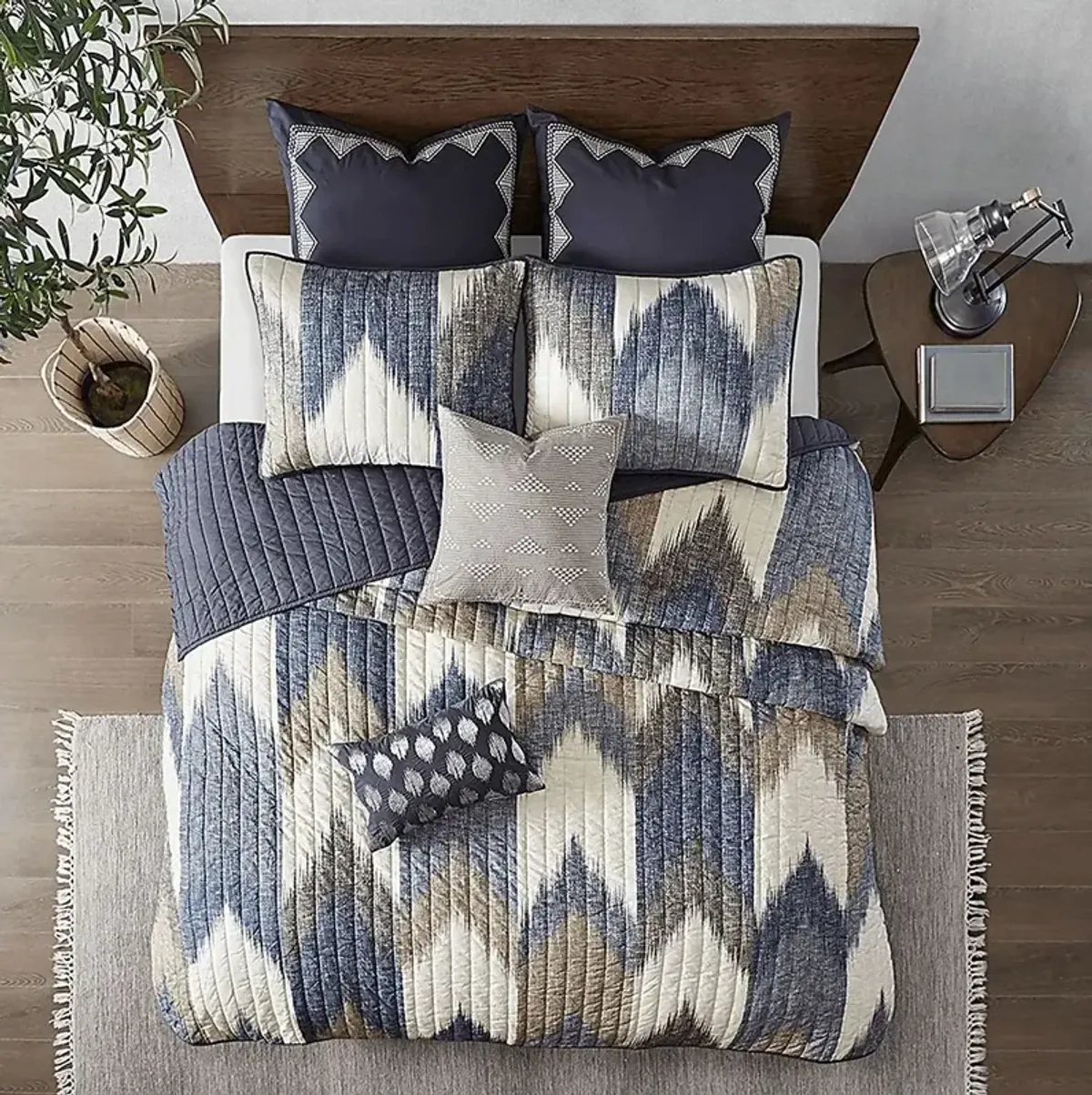 Kartr Blue Full/Queen 3 pc Quilt Set