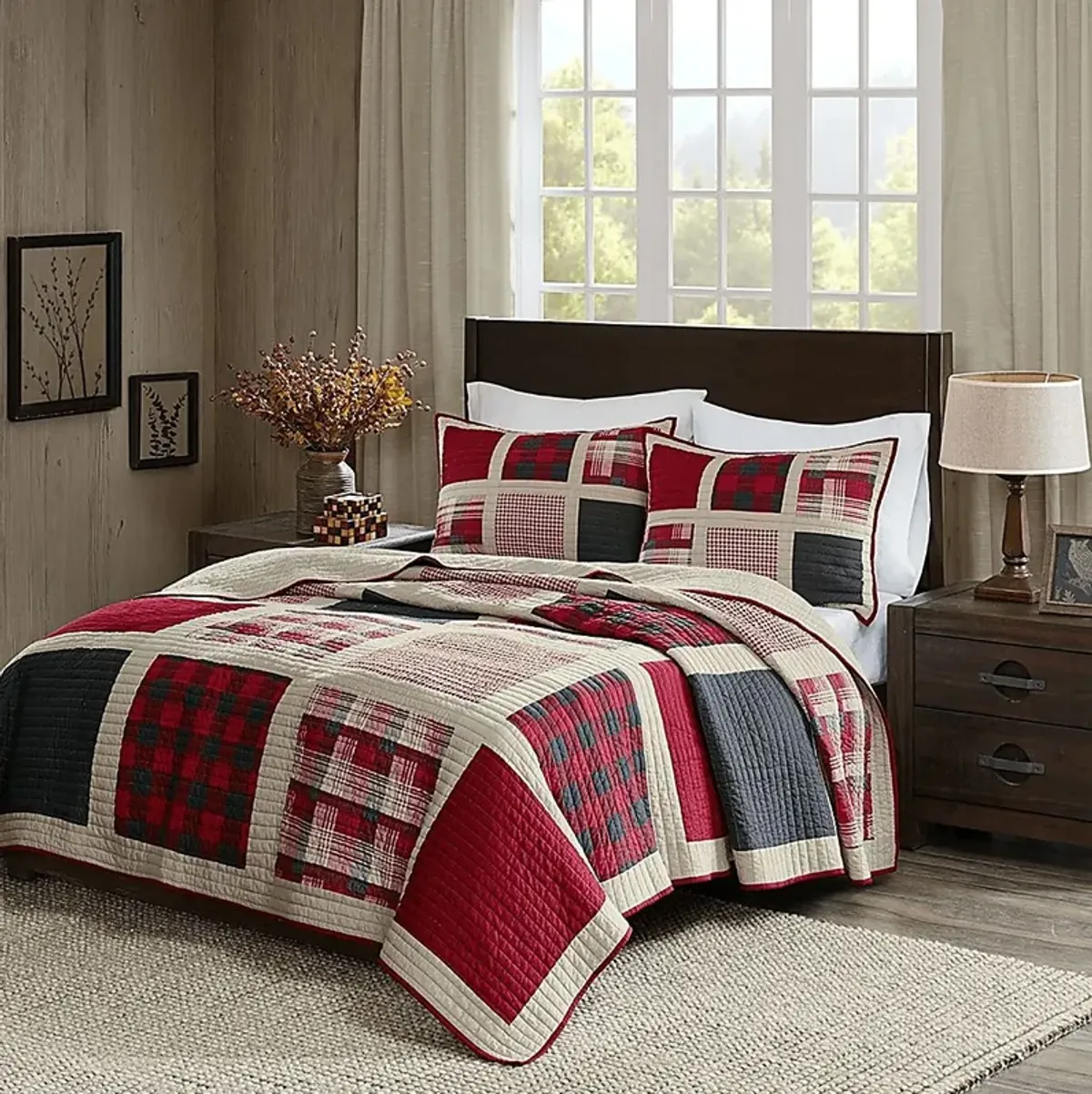 Blumentritt Red 3 Pc Full/Queen Quilt Set