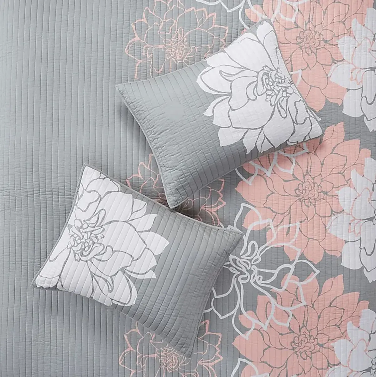 Heslep Peach 6 Pc Full/Queen Quilt Set