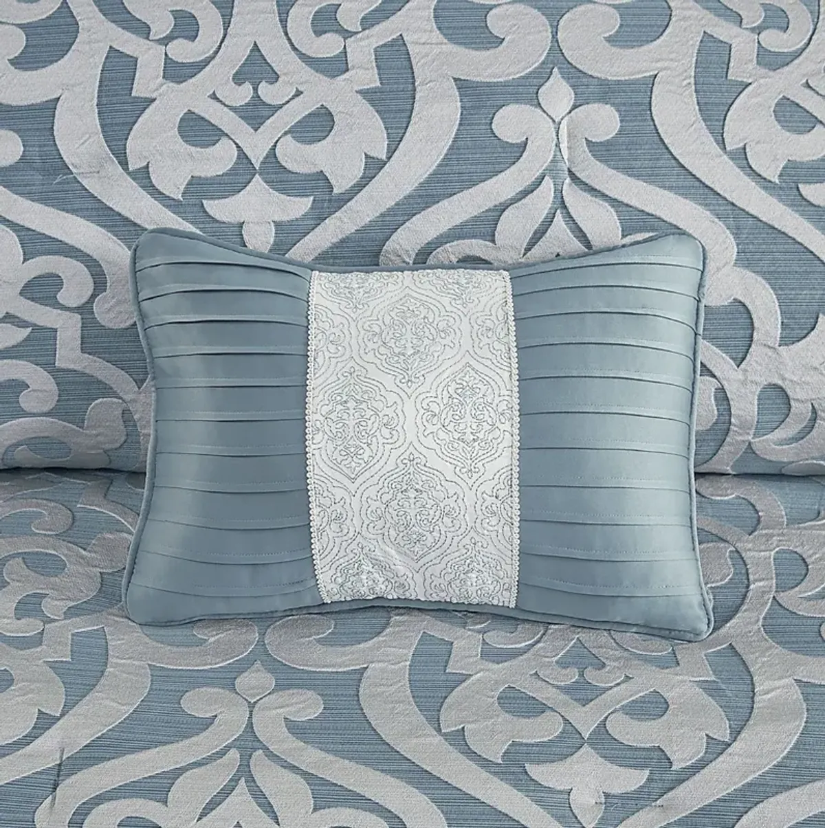 Shefflera Blue 8 Pc Queen Comforter Set