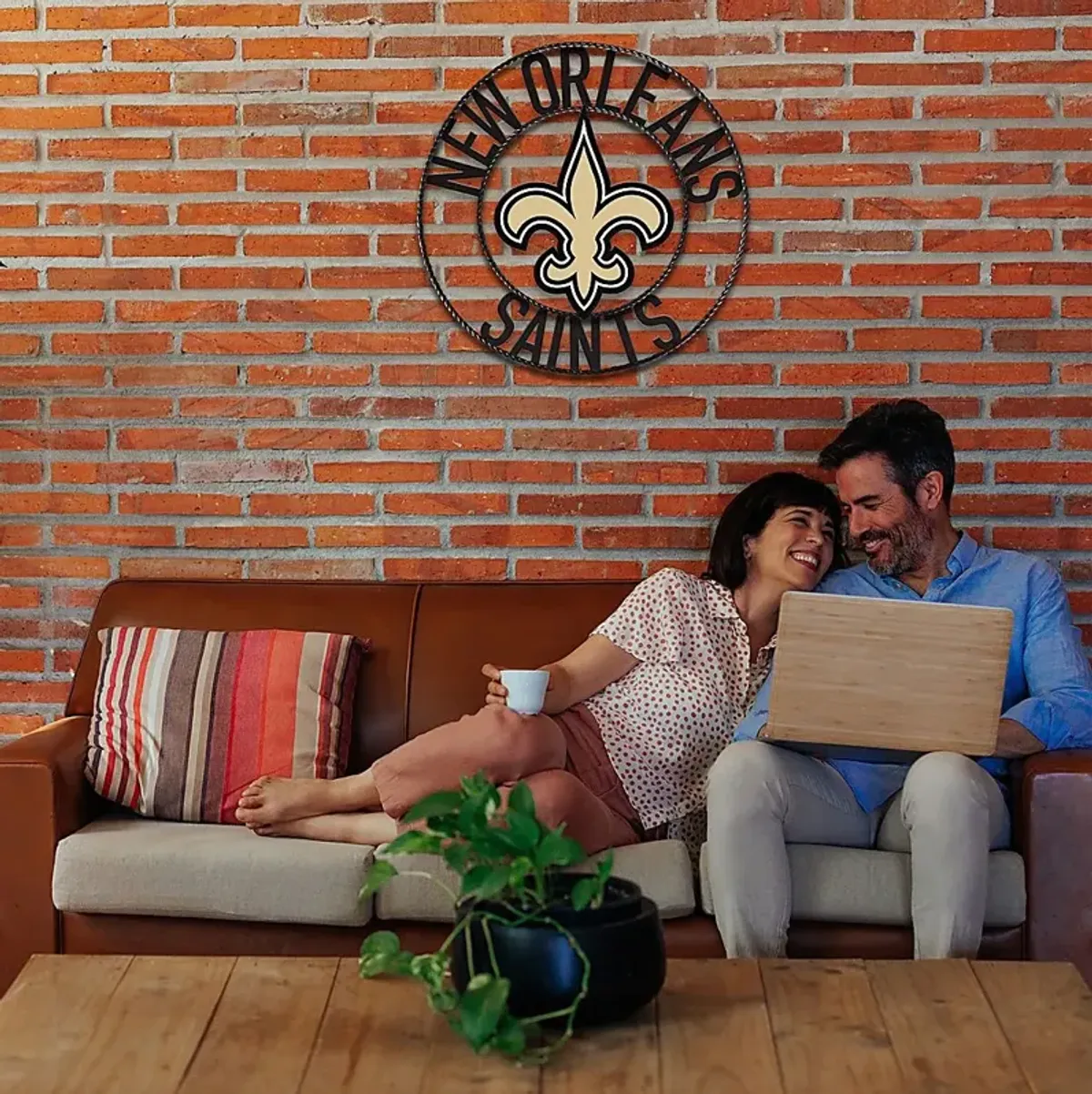 New Orleans Saints Wall Decor
