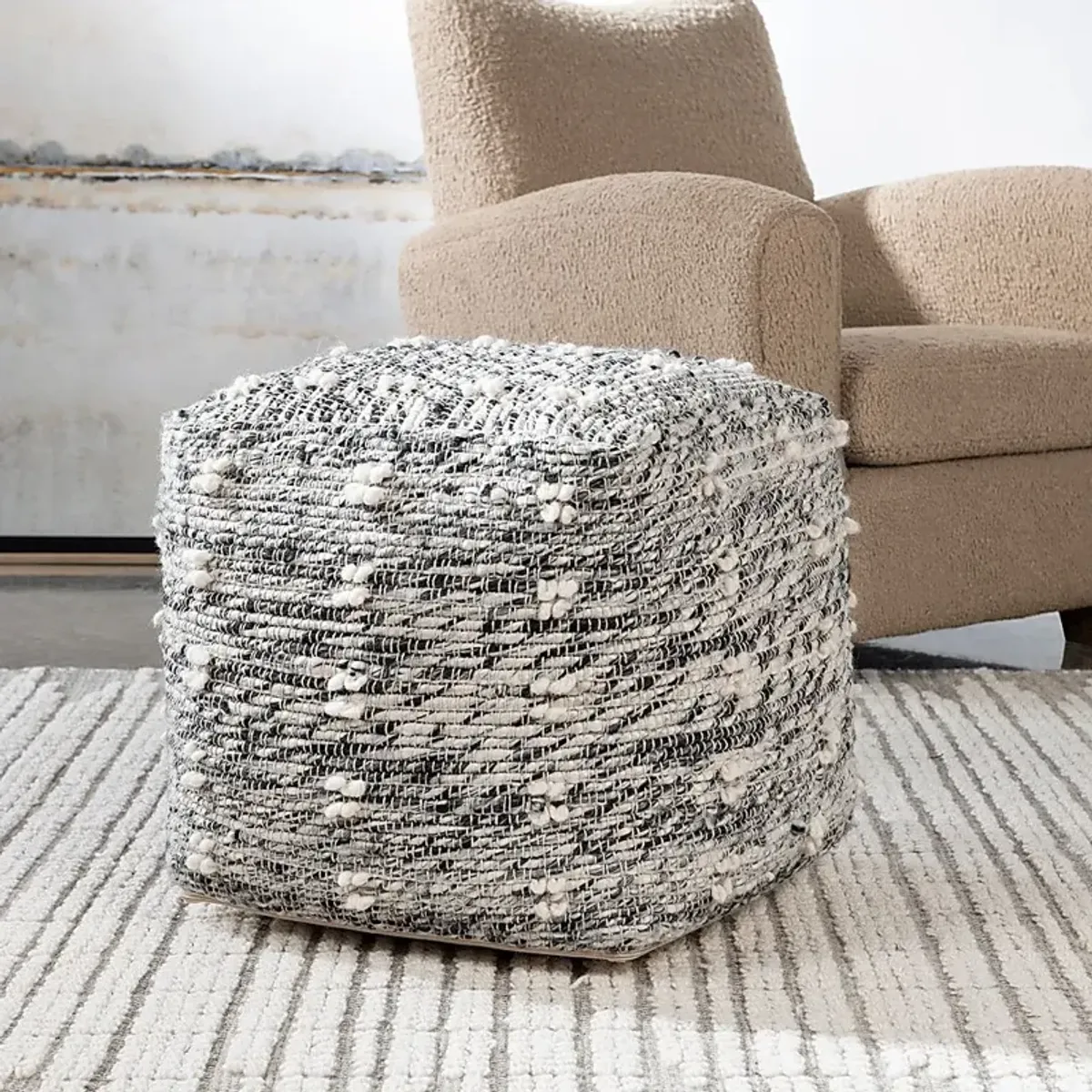 Naos Gray Pouf