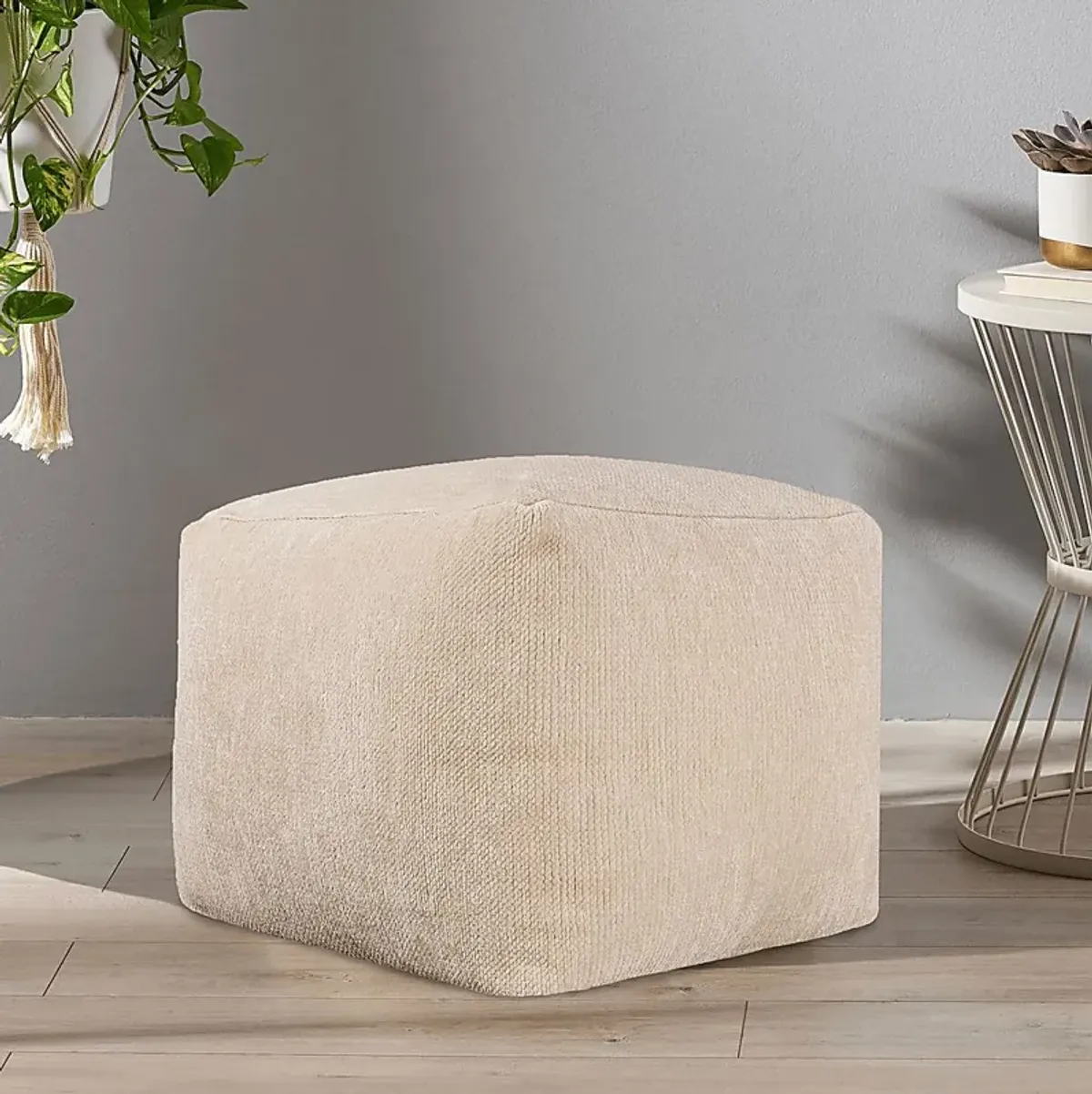 Gekia Ivory Pouf