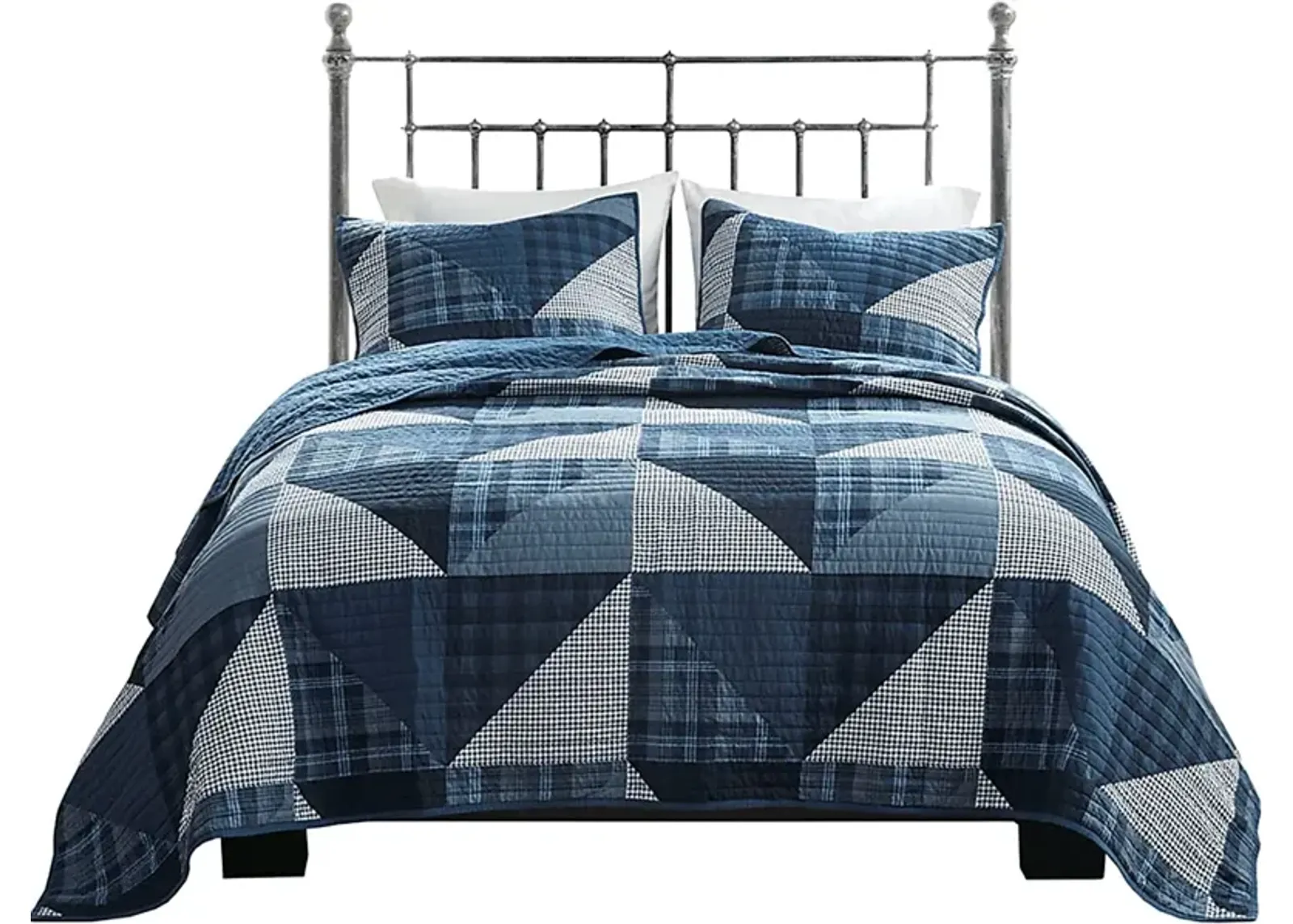 Mikaela Blue 3 pc Full/Queen Quilt Set