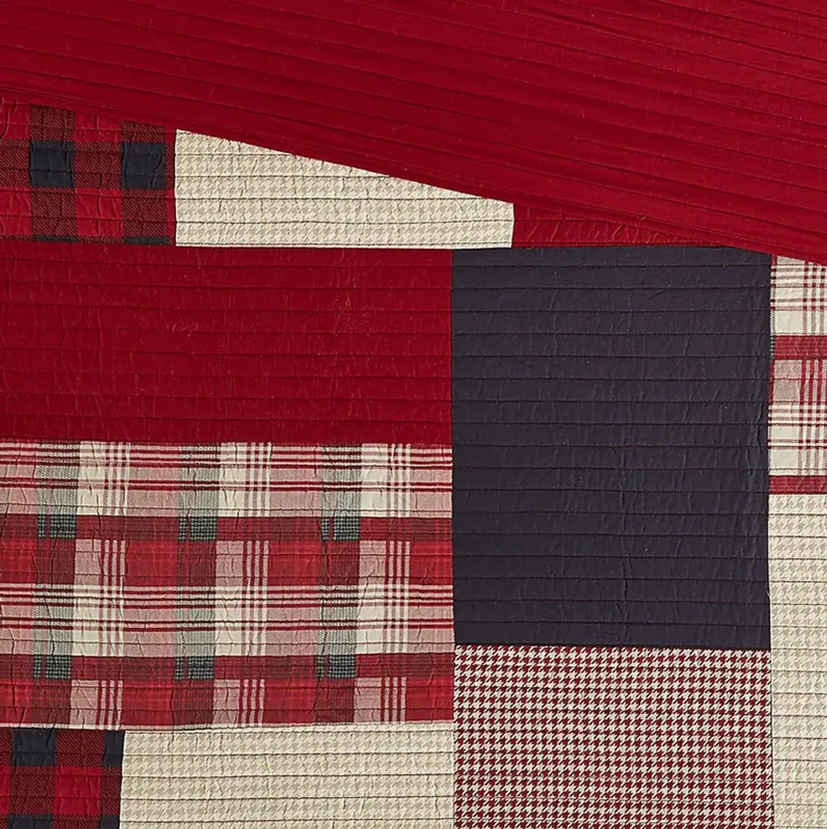 Kelya Red Full/Queen Quilt Set