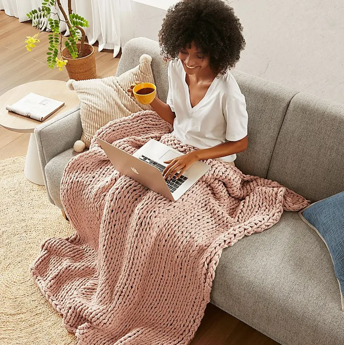 Apenzell Blush Throw Blanket