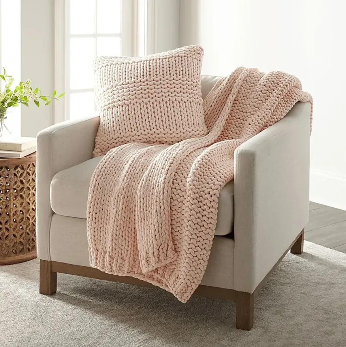 Goldriver Blush Throw Blanket Set