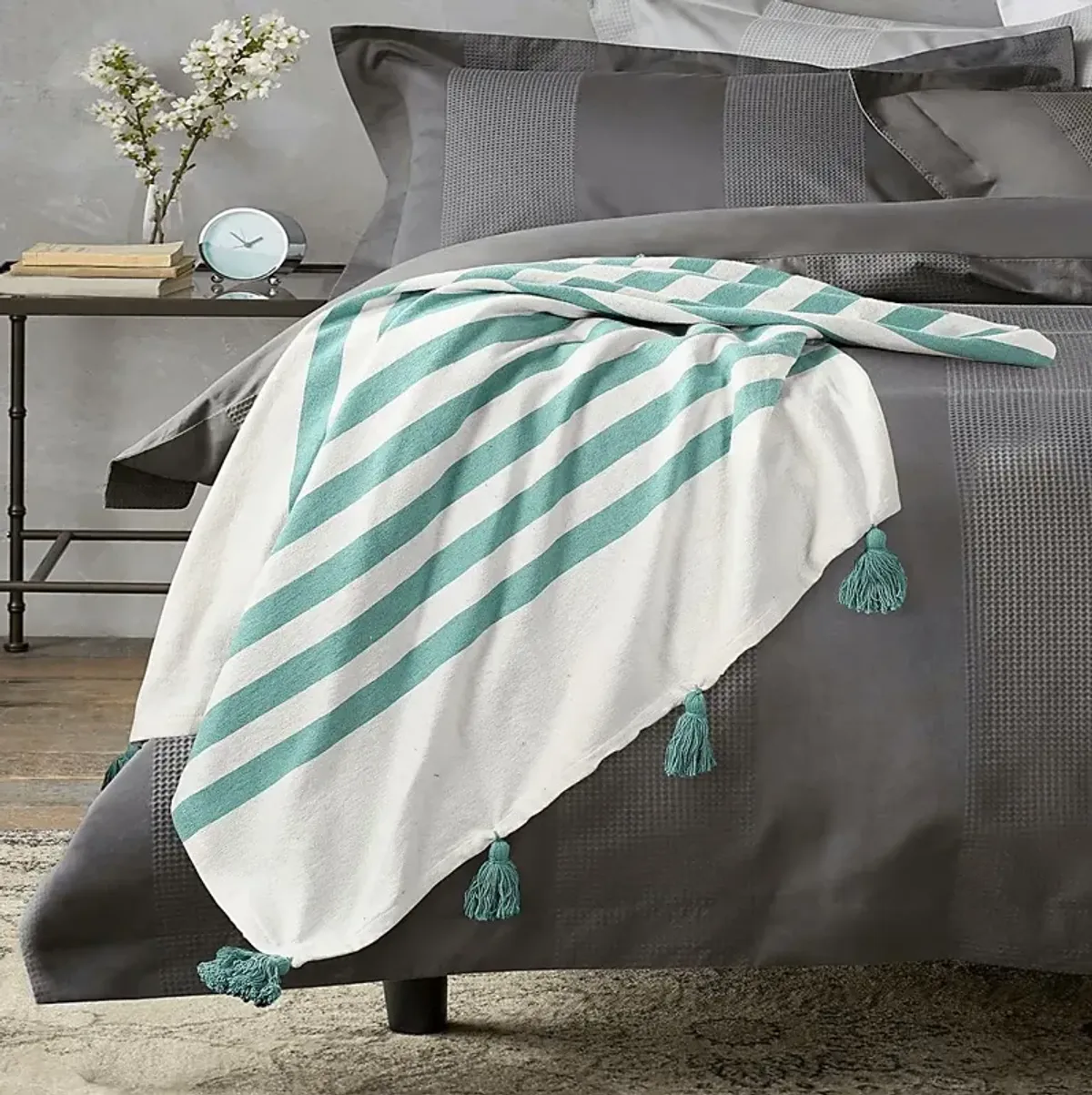 Olive Lane Aqua Throw Blanket