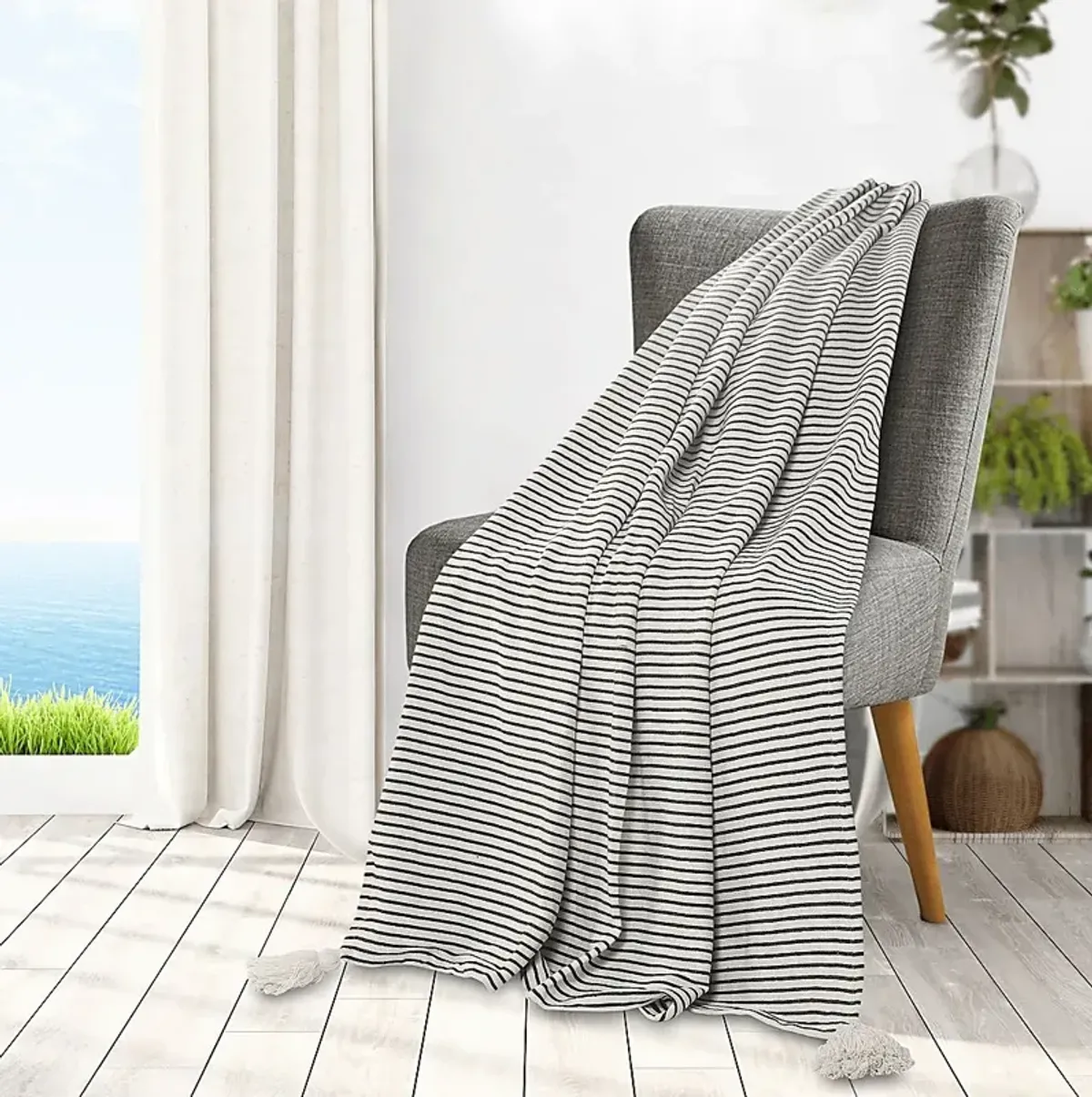 King Lane Black Throw Blanket