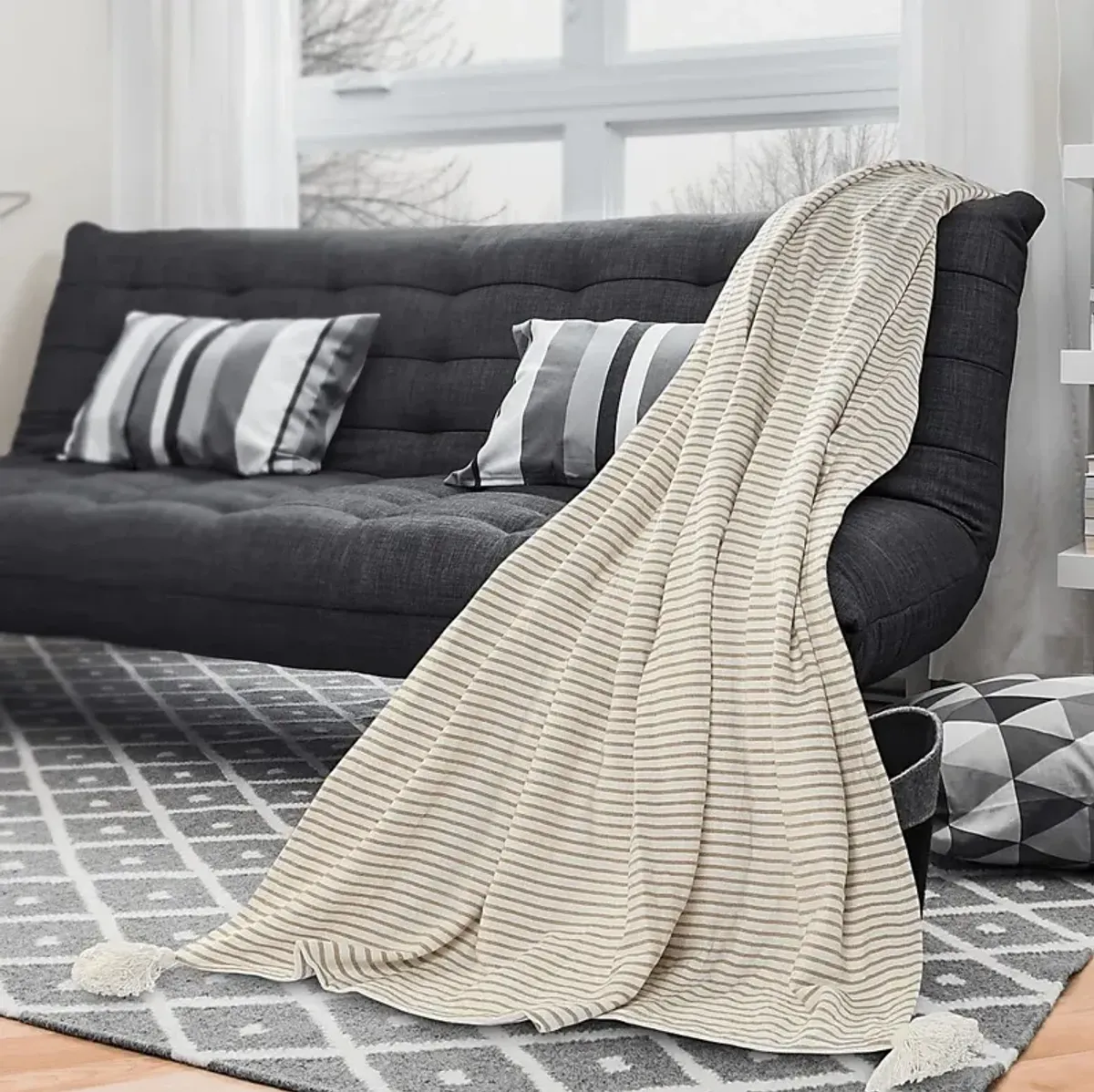 King Lane Brown Throw Blanket