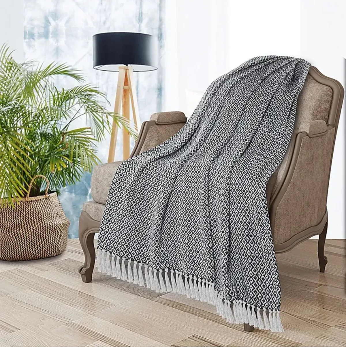 Allerbel Blue Throw Blanket