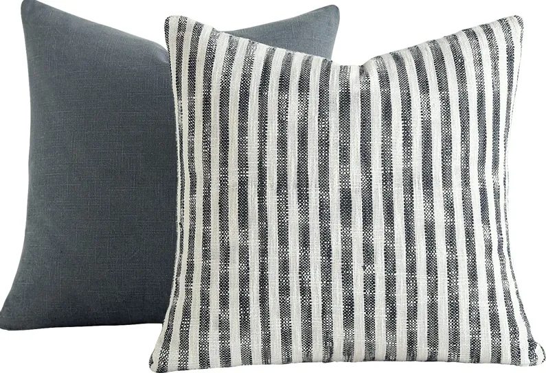 Jetaid Navy Accent Pillow Set of 2