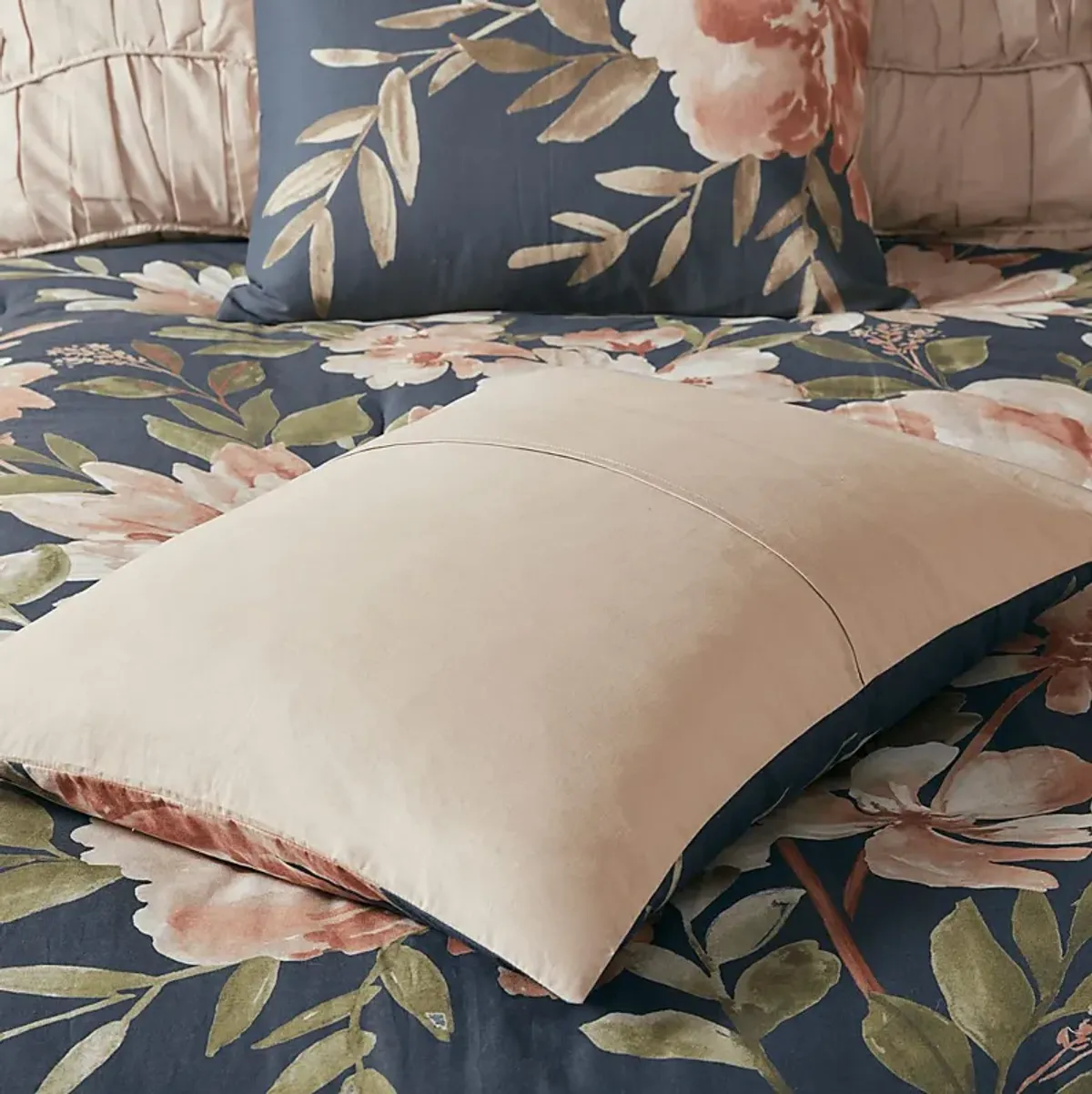 Bottlebrush Navy 8 Pc Queen Comforter Set