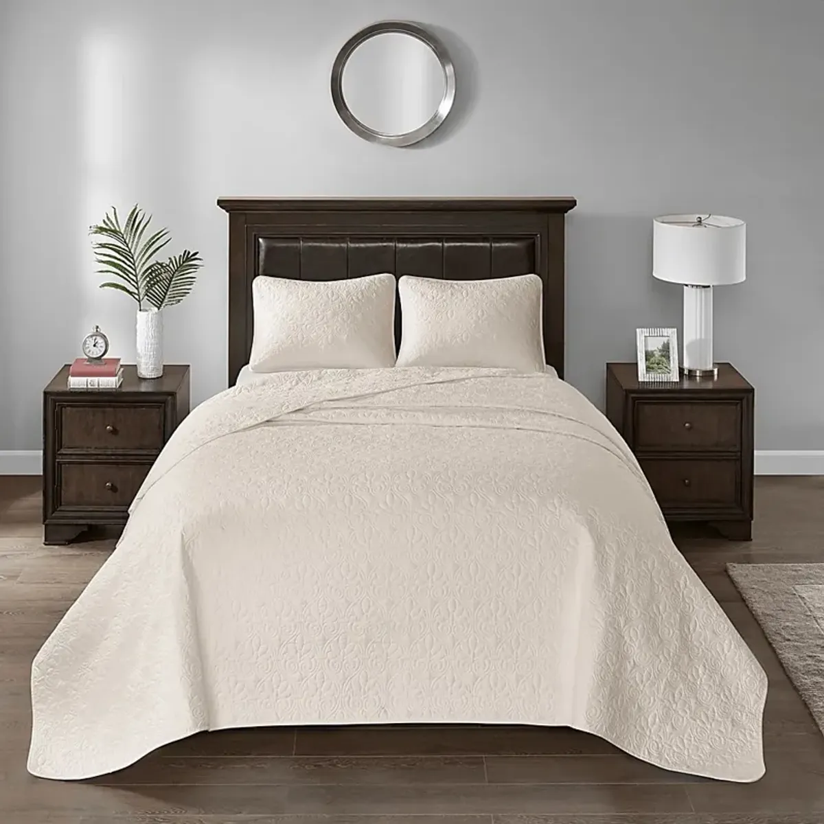 Toyah Cream 3 Pc Twin Bedspread Set